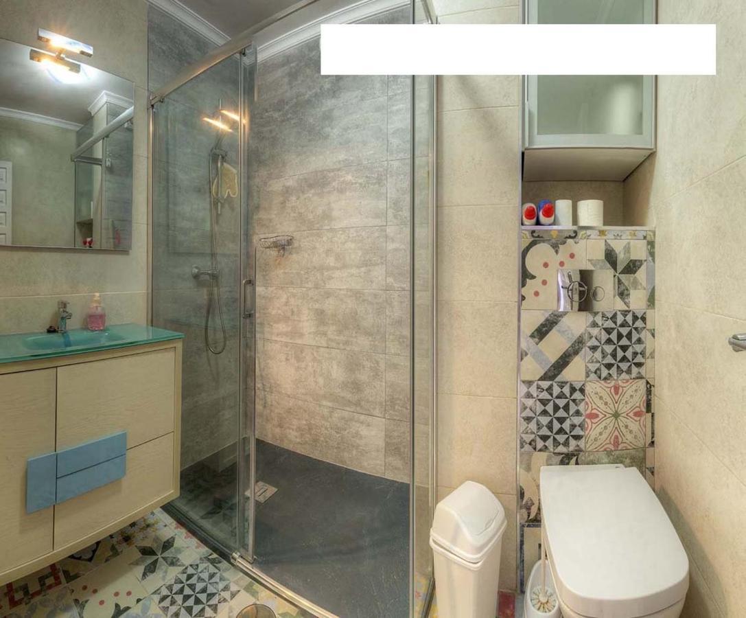 Precioso Apartamento Frontal Al Mar Nerja Buitenkant foto