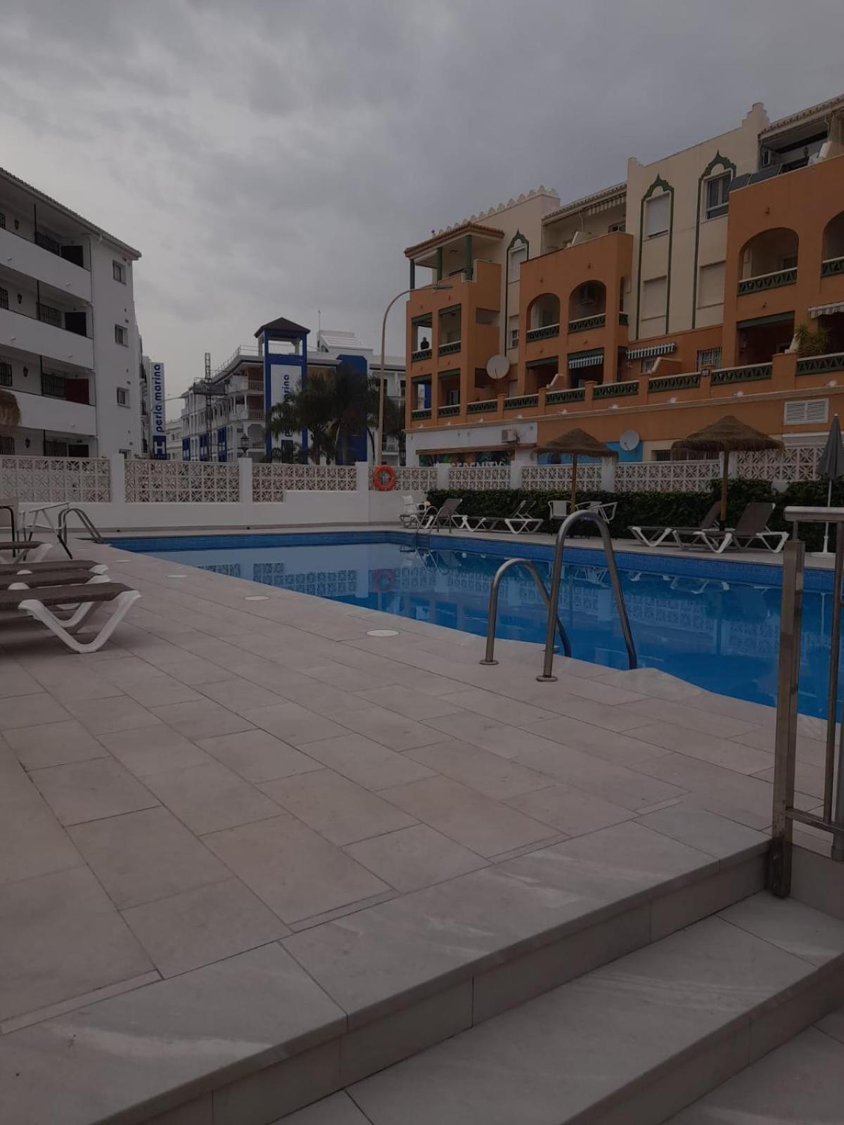Precioso Apartamento Frontal Al Mar Nerja Buitenkant foto