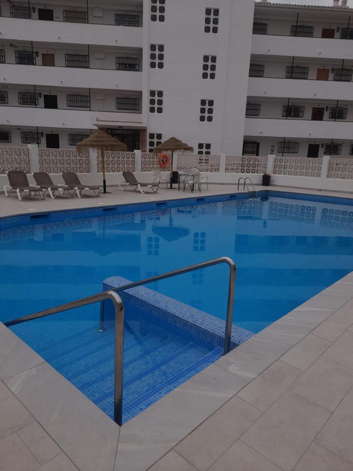 Precioso Apartamento Frontal Al Mar Nerja Buitenkant foto
